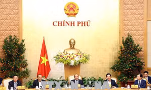 Thủ tướng Nguyễn Xuân Phúc: Tạo hứng khởi lao động, sản xuất ngay đầu năm 