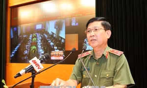 Trong 6 năm, người dân mang nộp hơn 98.600 khẩu súng