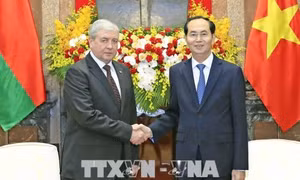 Chủ tịch nước Trần Đại Quang tiếp Phó Thủ tướng Cộng hòa Belarus