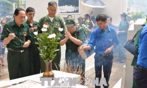 Gặp mặt cựu thanh niên xung phong trên Chiến trường Đồng Lộc 