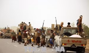 Liên quân Arab tiến vào khuôn viên sân bay Hodeidah ở Yemen 