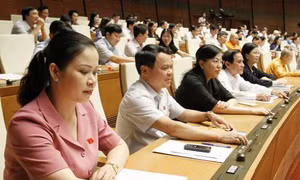 Biểu quyết thông qua dự thảo Luật Đo đạc và bản đồ 