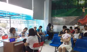 Nhiều dịch bệnh vào mùa, người dân không dám lơ là tiêm phòng