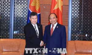 Hội nghị GMS6 – CLV10: Thủ tướng Nguyễn Xuân Phúc tiếp Tổng thư ký ASEAN 
