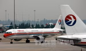 Máy bay của hãng China Eastern hạ cánh khẩn cấp xuống Australia