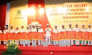 Học và làm theo Bác: Sáu điều Bác Hồ dạy Công an nhân dân luôn là kim chỉ nam