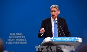 Anh kêu gọi Brexit 'mềm' để bảo vệ nền kinh tế 