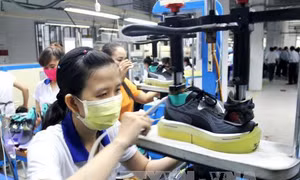 Việt Nam sản xuất giày dép thứ 3, xuất khẩu thứ 2 thế giới