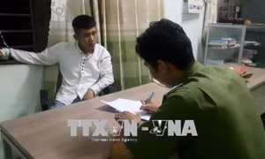 Bắt giữ các đối tượng tàng trữ, vận chuyển trái phép chất ma túy 