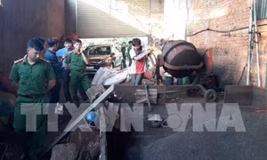 Truy tố 5 đối tượng trong vụ cà phê trộn bột lõi pin tại Đắk Nông