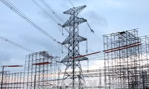 Đóng điện đường dây 500kV đấu nối Nhà máy nhiệt điện Nghi Sơn 2 vào hệ thống điện quốc gia