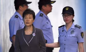 Cựu Tổng thống Hàn Quốc Park Geun-hye nhận án 8 năm tù giam