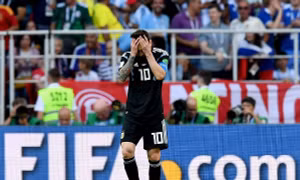  Messi 'vô duyên' với penalty, điệu tango lạc nhịp trước tân binh Iceland 