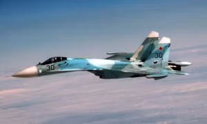 Tiêm kích Su-27 của Nga chặn máy bay trinh sát Mỹ trên Biển Baltic