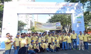 Vinataxi bốn năm liền đồng hành cùng chương trình đi bộ Lawrence S.Ting
