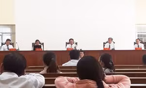 'Ăn chặn' tiền chính sách, nguyên Trưởng Phòng Lao động lĩnh án 16 năm tù 