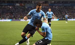 WORLD CUP 2018: Clip bàn thắng Uruguay 2-1 Bồ Đào Nha: Cavani che mờ Ronaldo