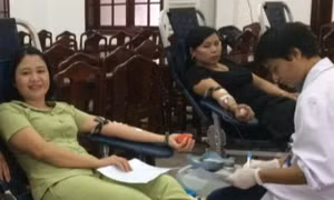 Mang niềm vui đến mọi người, niềm vui sẽ được nhân đôi