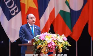 Phiên họp toàn thể Hội nghị Thượng đỉnh hợp tác Tiểu vùng Mekong mở rộng lần thứ 6 