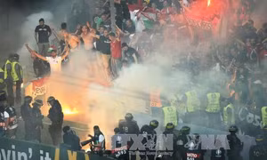 Anh tăng cường trấn áp hooligan