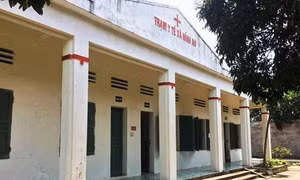 Làm rõ nguyên nhân bé gái 3 tuổi tử vong sau khi tiêm thuốc tại nhà 