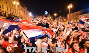 WORLD CUP 2018: Vé trận Nga-Croatia được săn lùng mạnh ở 'chợ đen'