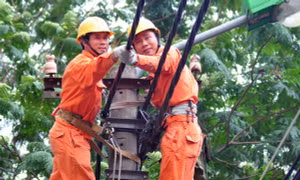 Tăng cường công tác kiểm tra đảm bảo điện trong dịp 30/4 và 1/5