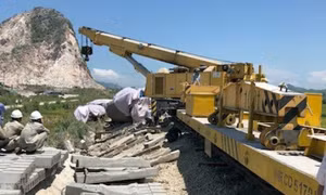 Đường sắt Bắc Nam thông sau gần 14 tiếng xảy ra vụ tai nạn nghiêm trọng tại Thanh Hóa