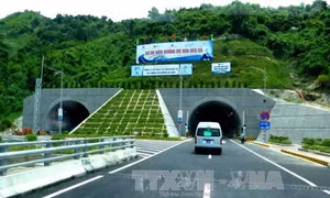 Bộ GTVT kiến nghị gỡ khó về tài chính dự án hầm Đèo Cả