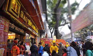 Kinh nghiệm mua vàng ngày vía Thần Tài để may mắn, tài lộc cả năm