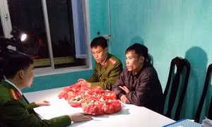 Vận chuyển pháo lậu đêm 30 Tết