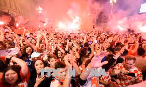 WORLD CUP 2018: Lượng cổ động viên Croatia tăng mạnh trước trận tứ kết với Nga