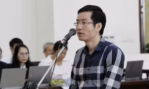 Vụ án tại PVC: Xét hỏi các bị cáo về hành vi lập khống hồ sơ, rút tiền dự án 