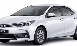 Toyota Việt Nam triệu hồi xe Corolla Altis do lỗi giảm xóc 