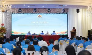 Hội nghị Ban Chấp hành Tổng Liên đoàn Lao động Việt Nam lần thứ 12 