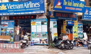 Chấn chỉnh ‘bán tour’ tại phố cổ Hà Nội