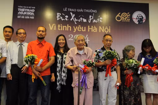 Sắc màu Hà Nội qua giải thưởng Bùi Xuân Phái ảnh 2