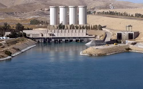 Mỹ tiếp tục không kích phiến quân gần đập Mosul ảnh 1