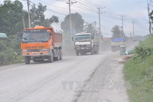 Bất cập trong khai thác đá: Bài 2 - Cần chế tài mạnh, giải pháp đồng bộ ảnh 2