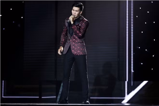 Thần tượng Bolero vòng bán kết: Hoàng Ngọc Sơn hát về nỗi cô đơn không thể thấm thía hơn ảnh 2