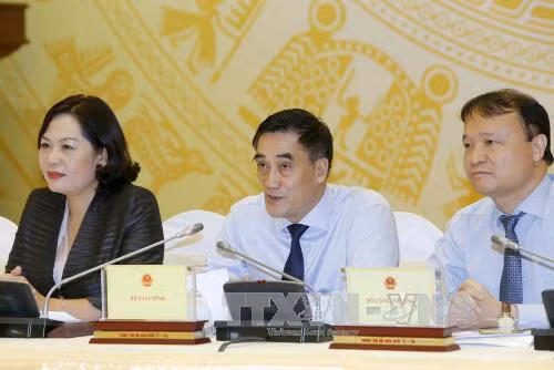 Nhiều vấn đề 'nóng' tại cuộc họp báo Chính phủ thường kỳ tháng 5/2017 ảnh 6