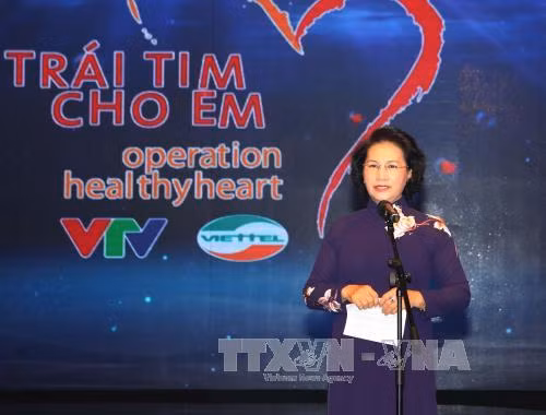Chủ tịch Quốc hội Nguyễn Thị Kim Ngân nhắn tin ủng hộ trẻ em mắc bệnh tim ảnh 1