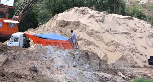 Siết chặt khai thác, giá cát tại Đồng Nai tăng cao ảnh 1