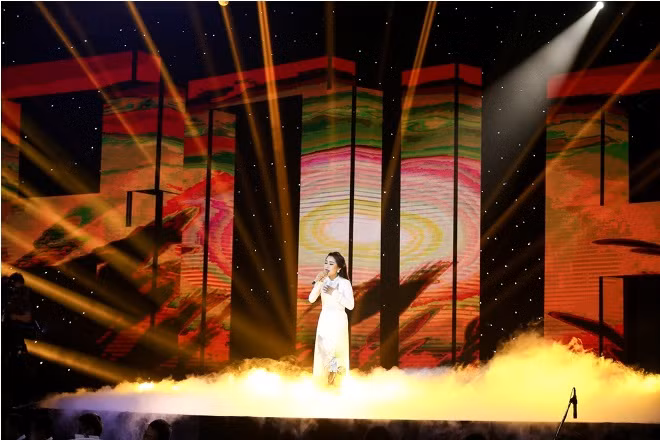 Thần tuợng Bolero vòng bán kết: Phương Liên chững chạc trong 'Tình mẹ", giành vé đi tiếp ảnh 3
