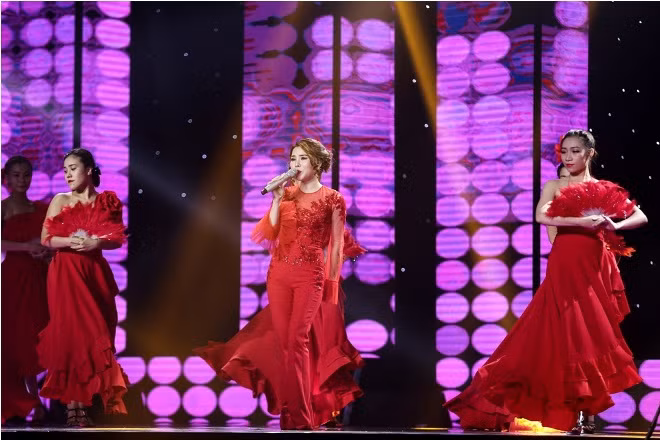 Trực tiếp vòng bán kết Thần tượng Bolero: Phương Liên, Ngọc Sơn, Hellen Thuỷ và Triều Quân vào chung kết ảnh 8