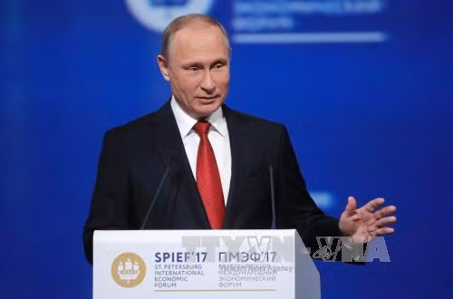 Tổng thống Putin từng đề nghị Mỹ xem xét Nga gia nhập NATO ảnh 1