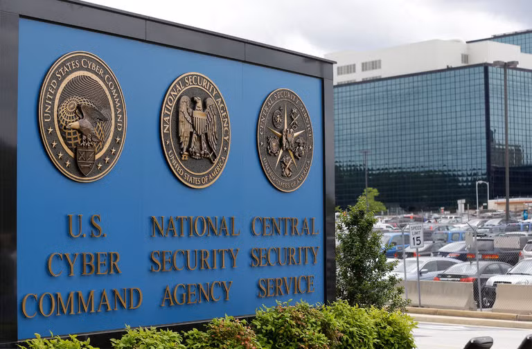 Mỹ bắt giữ nhân viên NSA 'rò rỉ' thông tin vụ Nga can thiệp mạng ảnh 1