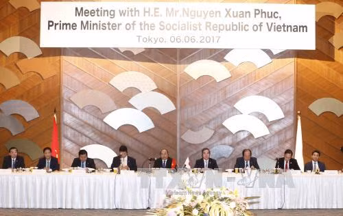 Thủ tướng Nguyễn Xuân Phúc tọa đàm với 60 doanh nghiệp công nghệ thông tin Nhật Bản ảnh 1
