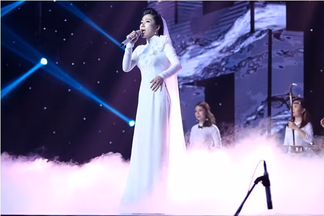 Trực tiếp vòng bán kết Thần tượng Bolero: Phương Liên, Ngọc Sơn, Hellen Thuỷ và Triều Quân vào chung kết ảnh 6