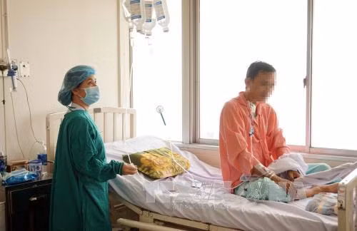 4 bệnh nhân hồi sinh từ nguồn tạng hiến của thiếu nữ chết não ảnh 2
